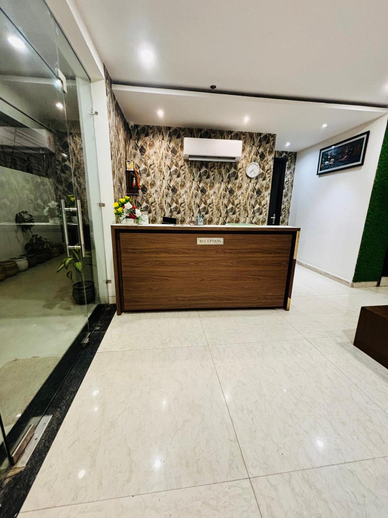 Hotel Northview Park By Lycoris !! Top Rated & Most Awarded Property In Tricity Zirakpur Exterior foto